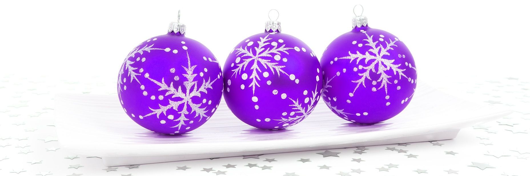 Purple christmas baubles